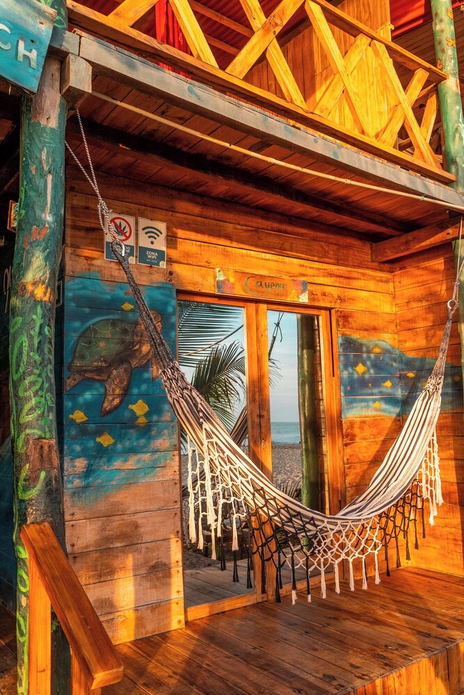 The Mompe Hostal Beach