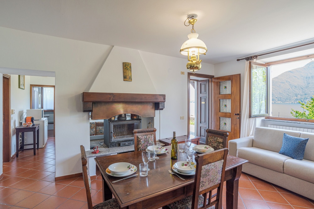 Casa Achille Pianello
