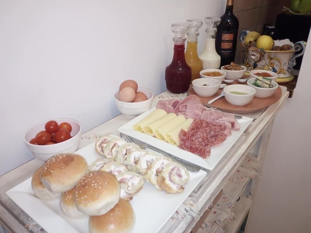 Hotel B&B Al Centro Storico - Image 1