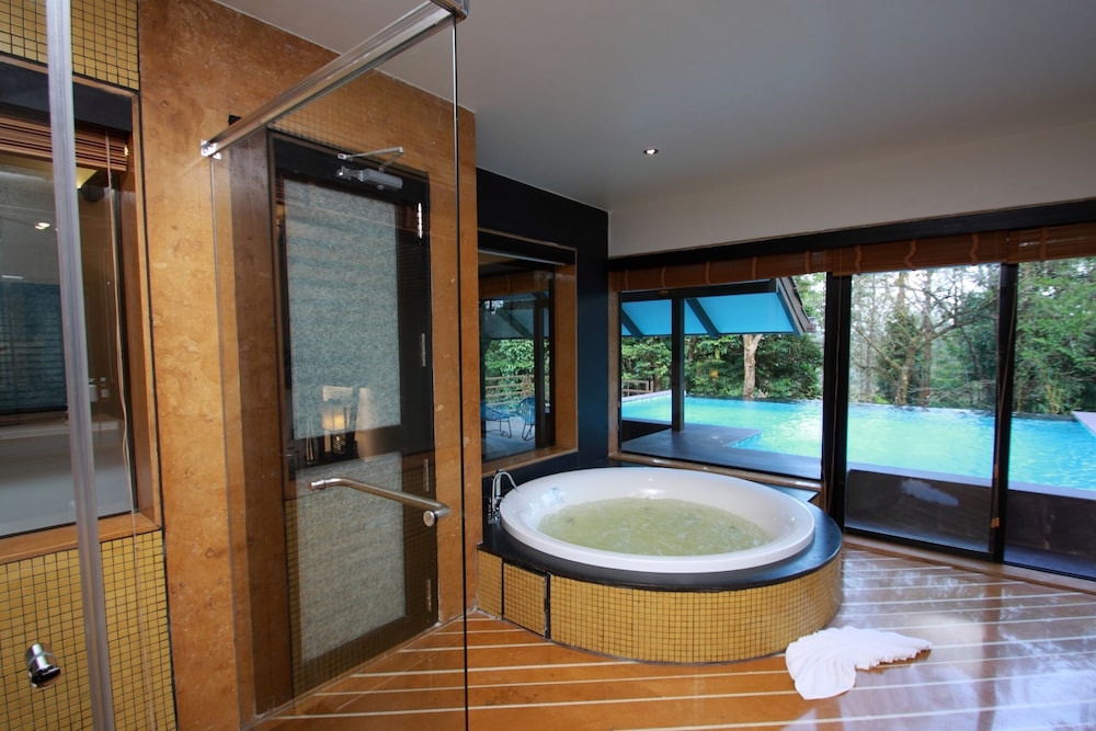 The IBNII Spa Resort