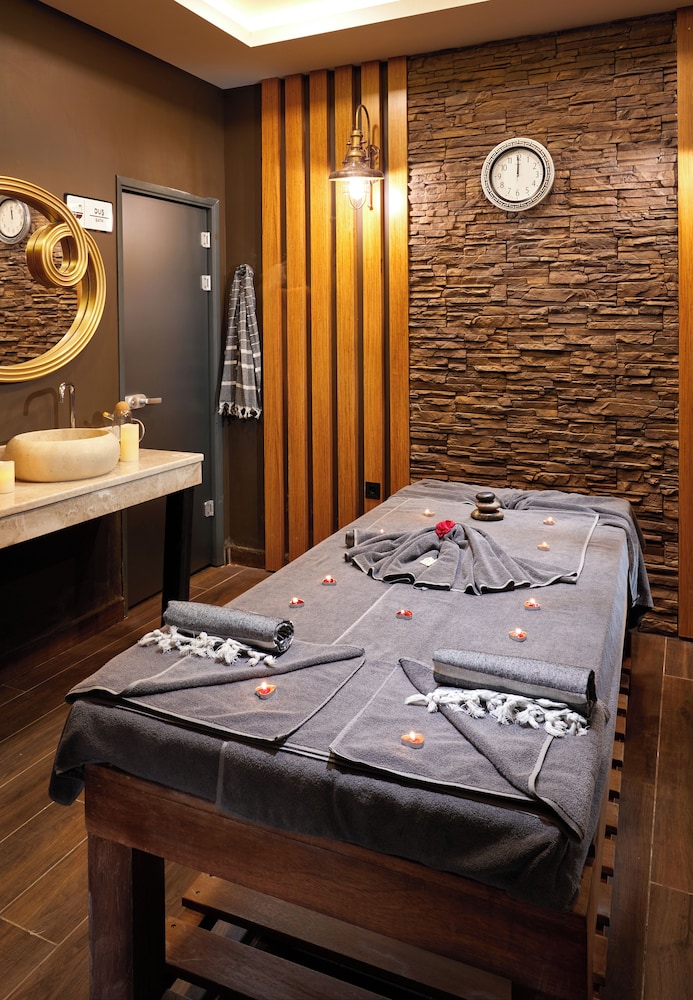 Hattusa Vacation Thermal Club Kazdaglari