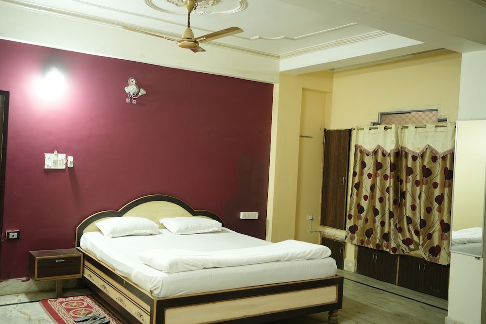 Hotel Sangam Vihar