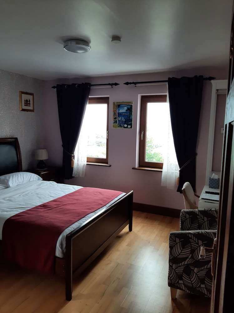 Rossroe Lodge B&B
