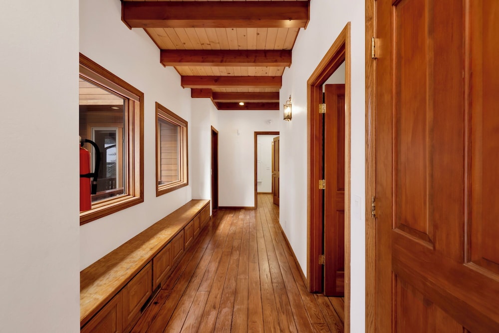 Bear Lake Lodge #2547
