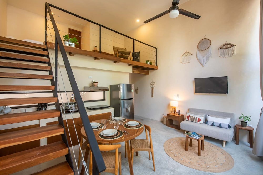 Cute Bright Centric Apartment in Tulum Centro