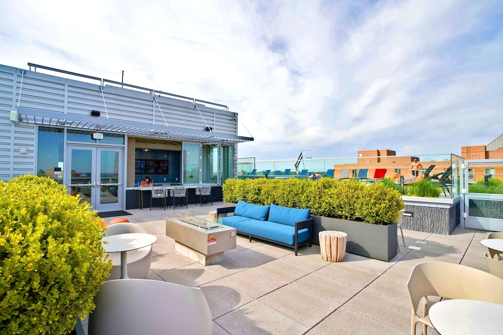 Prime Metro Proximity Condo at Clarendon
