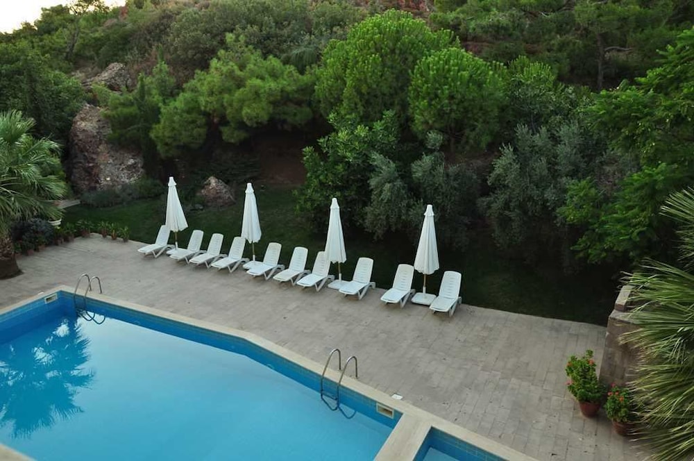 Palm Court Suites - Image 45