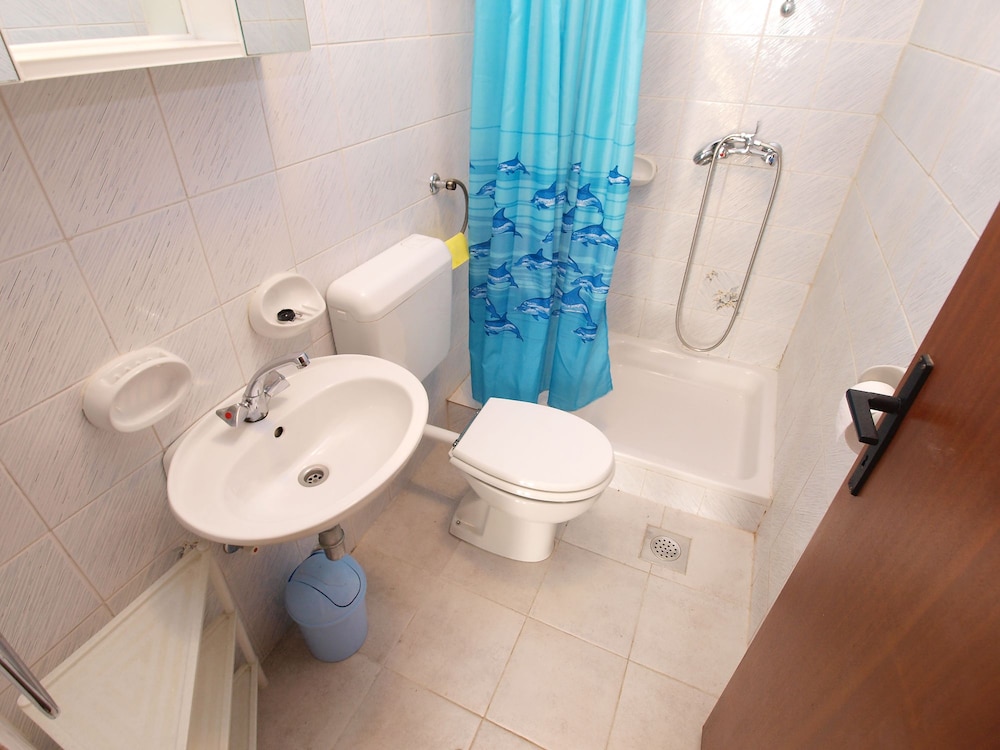 Apartment 940 view 4