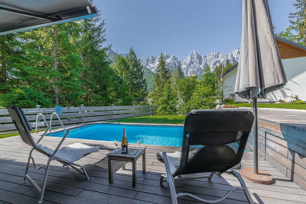 Pool Villa Katja Kranjska Gora view 3