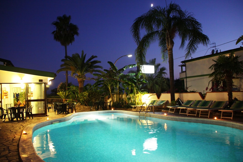 Hotel Marinella - Image 1