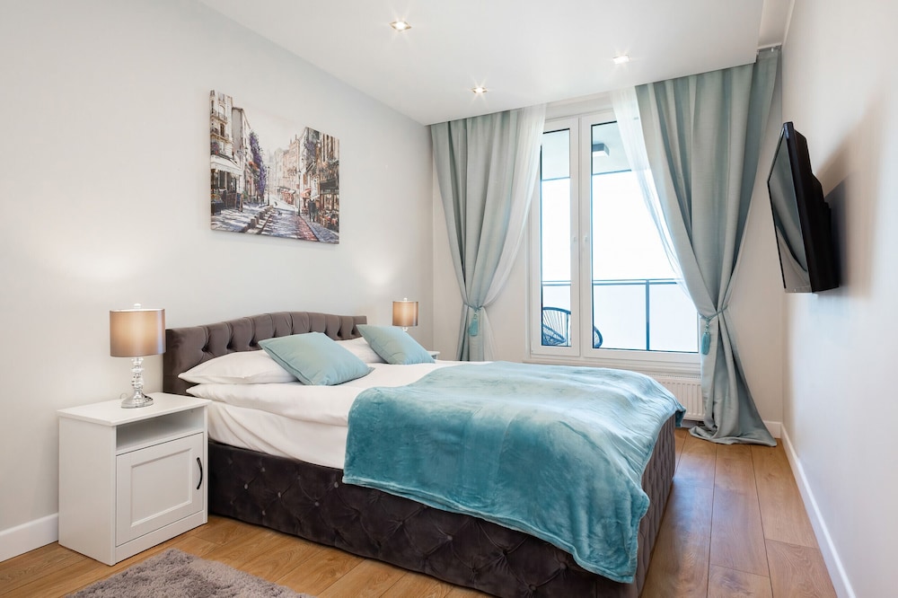 Apartment Rodziewiczówny by Renters view 4