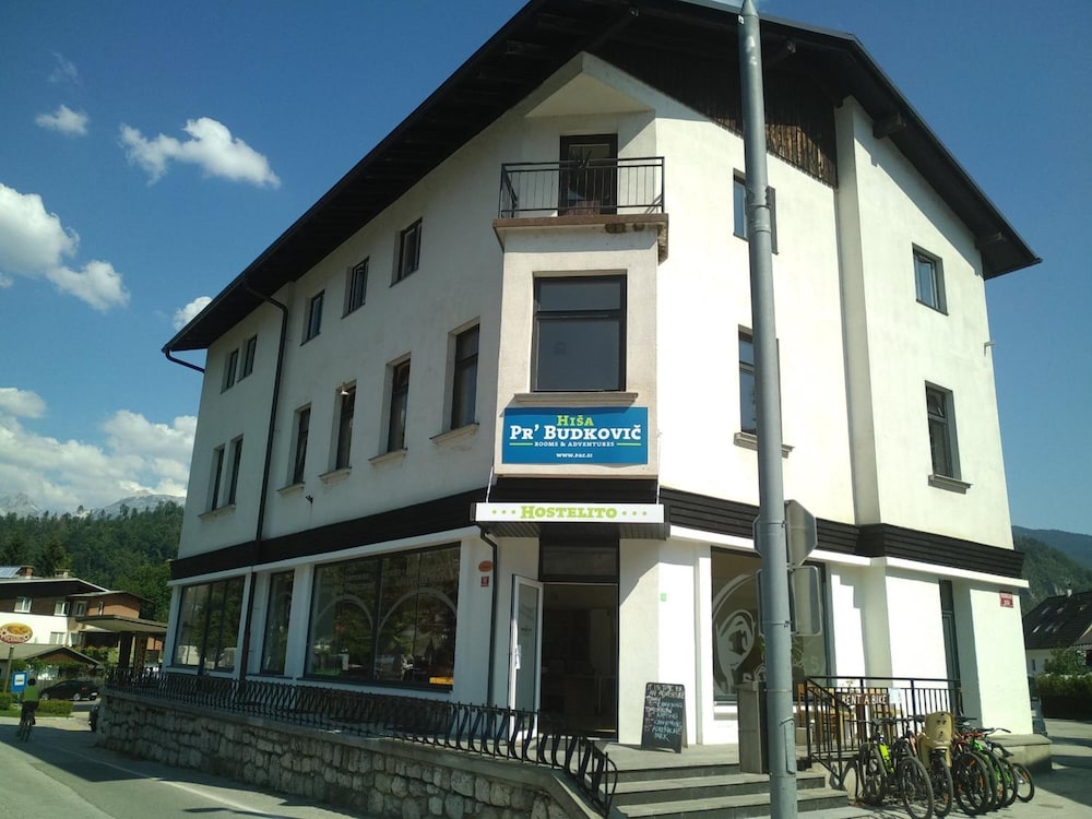Photo 43