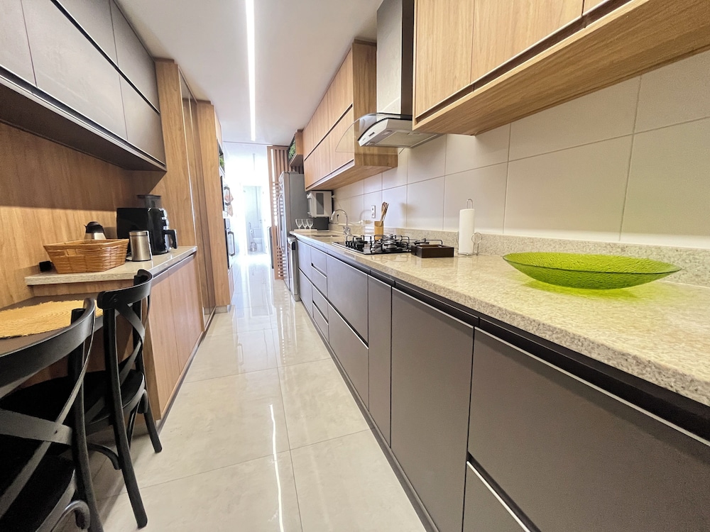 CM 304 - luxo conforto em frente ao mar