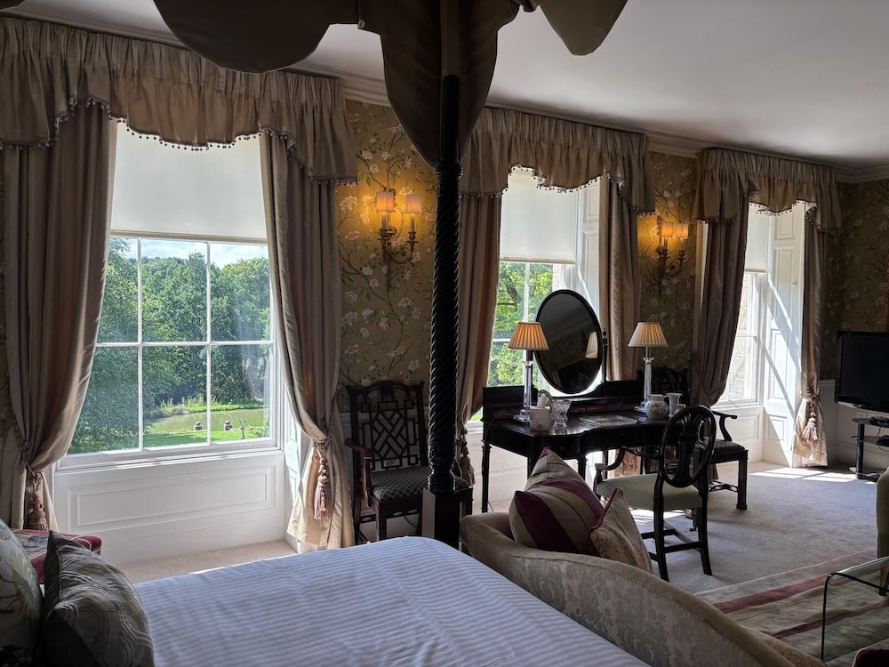 Park Hall Manor