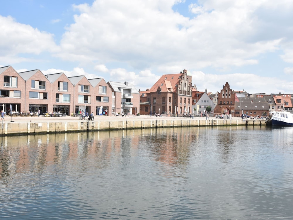 Charmante Ferienwohnung in Wismar am Hafen view 4