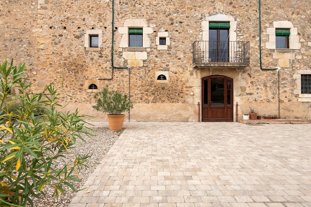 Mas Sastre - Luxury Farmhouse With Pool