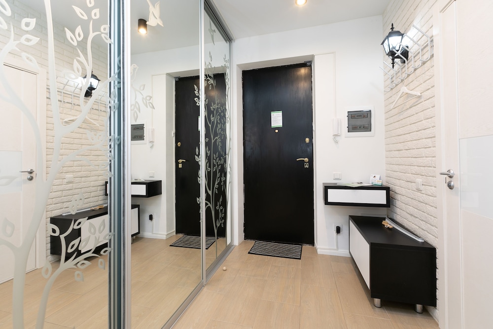 Apartment Etazhydaily Centr