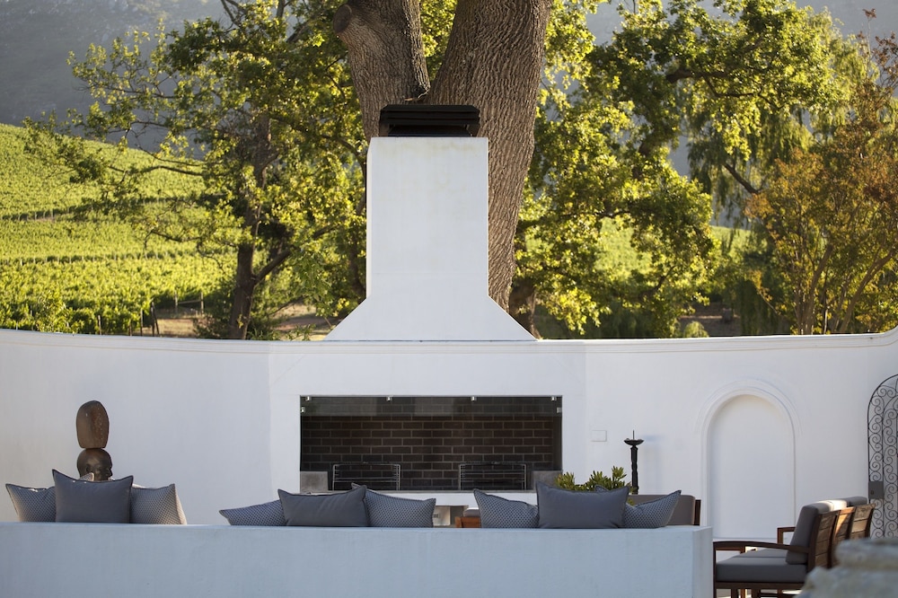 Homestead at Oldenburg Vineyards
