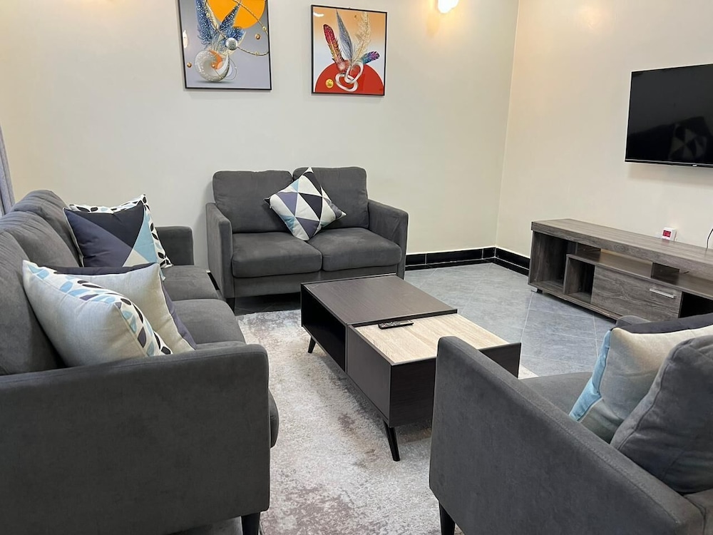 Lux Suites JNB Homestays Nakuru