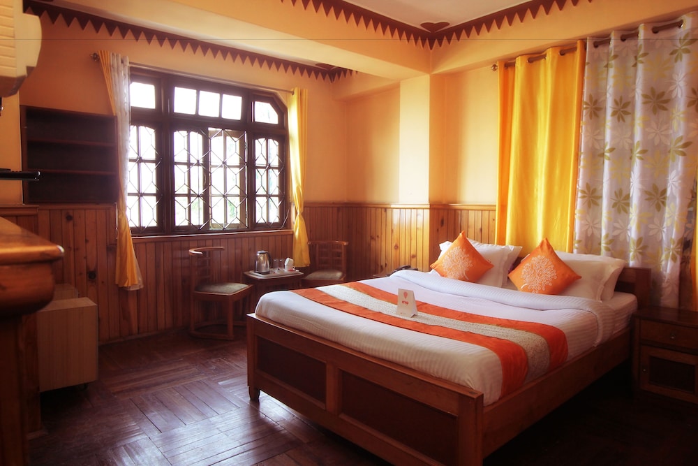 OYO 8719 Hotel Deep Residency