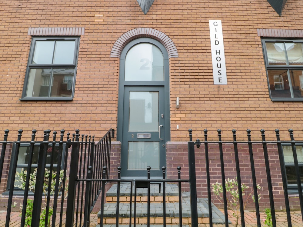 Flat 2