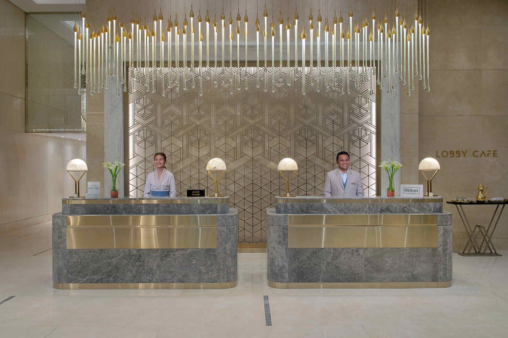 Lobby & Reception