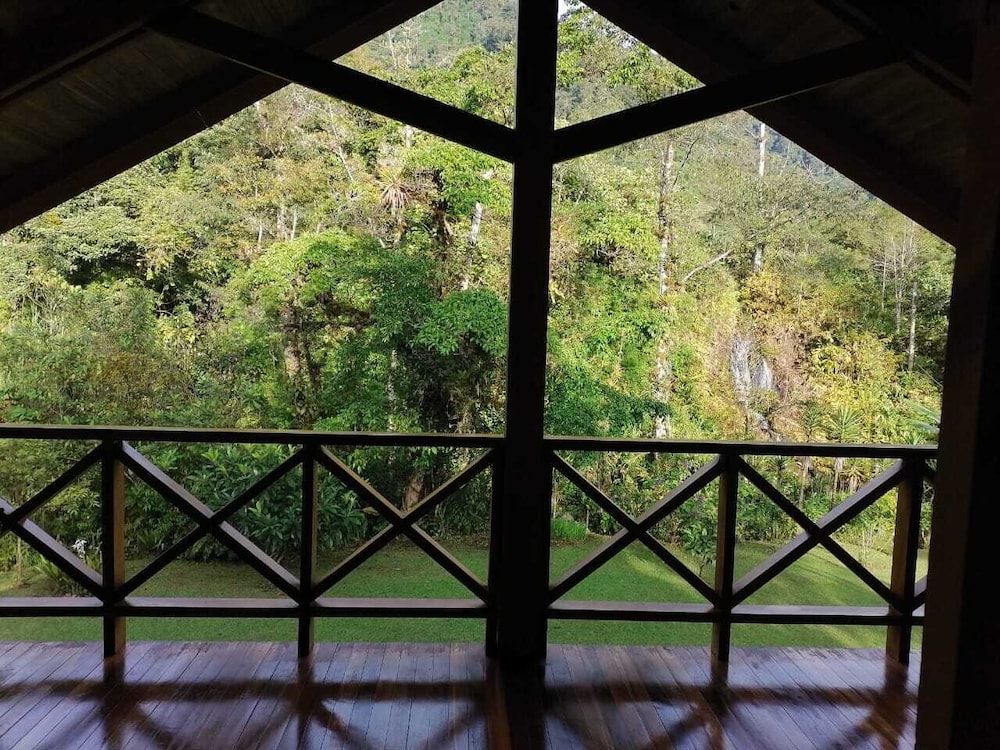 Hotel Los Sueños de Bajos del Toro