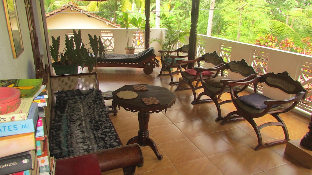 Sankarest Villa