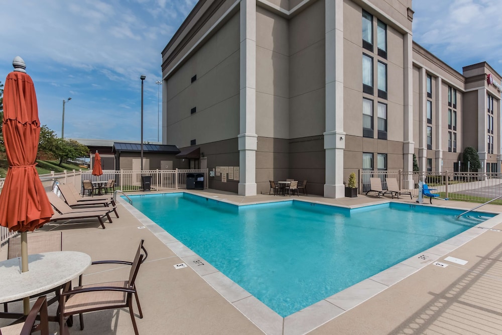 Best Western Plus Belle Meade Inn Suites - Property Image 17