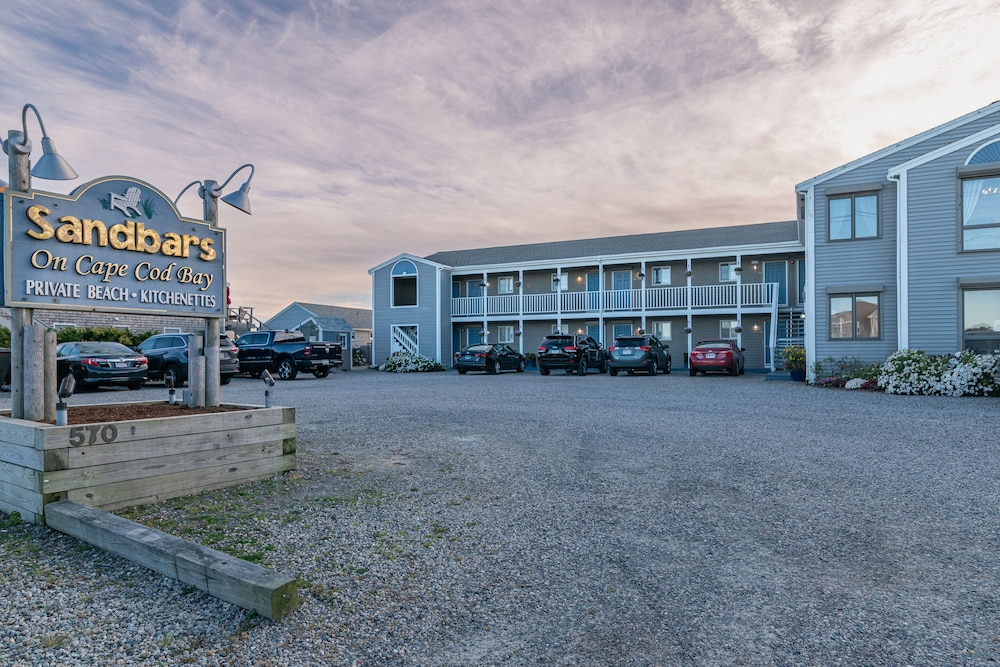 Sandbar Inn - Dog Friendly