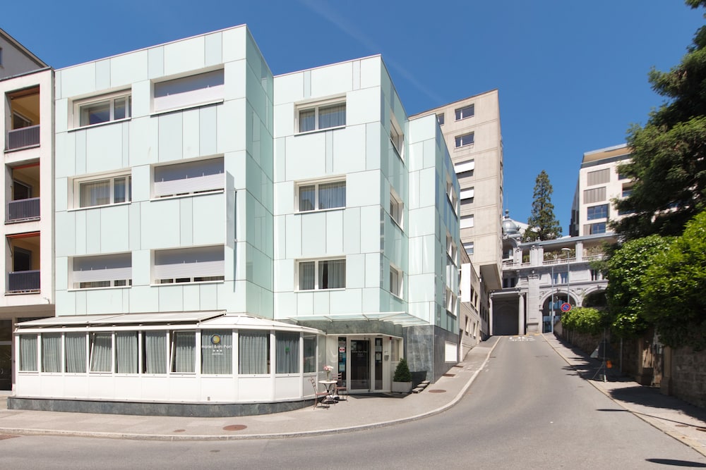 Montreux Vacations - Hotel Bon Port - Property Image 4
