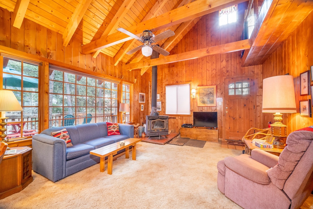 Bear Paw Lodge