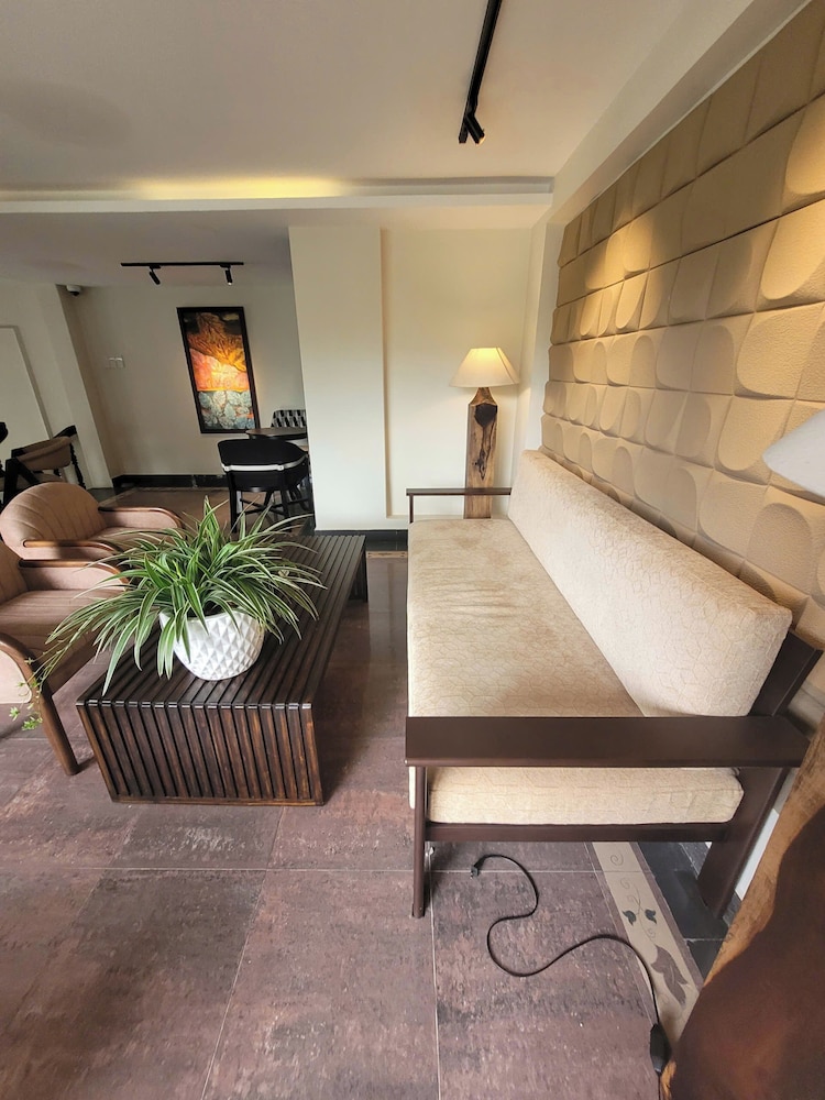 Nguyen Le Home