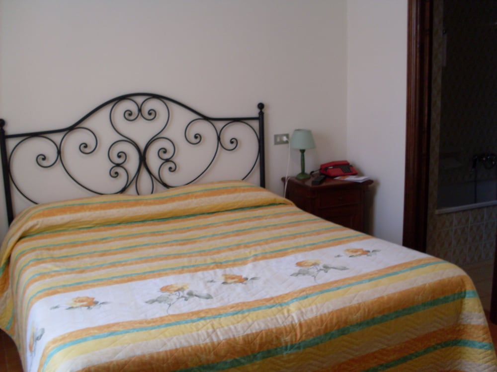 Hotel Roma