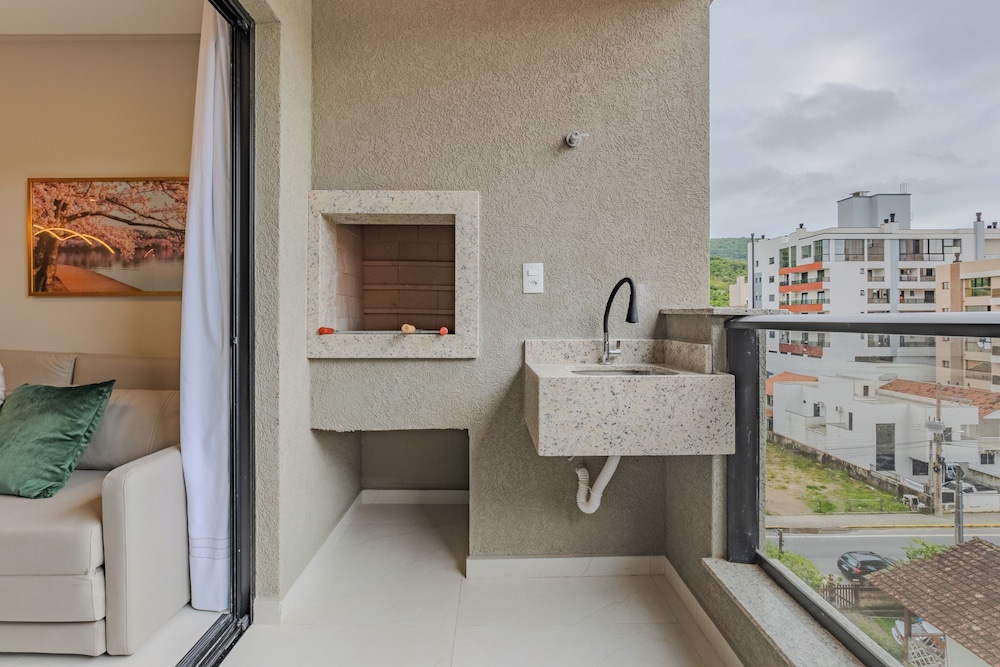 Sunny Flats 305 - Piscina Bombinhas