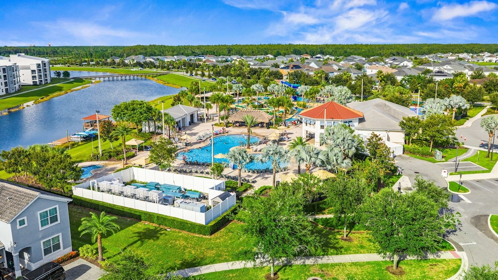 Gorgeous 5Bd w Pool Lazy River Storey Lake 4989
