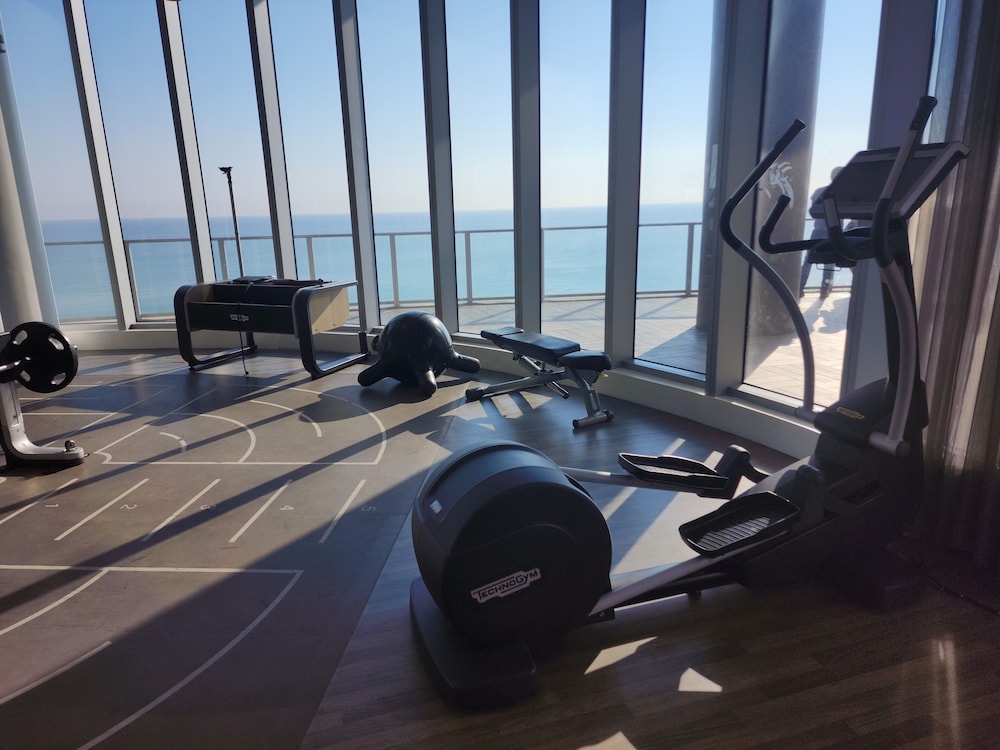 Beachfront Condos at HR by Cielo Stays - Image 4