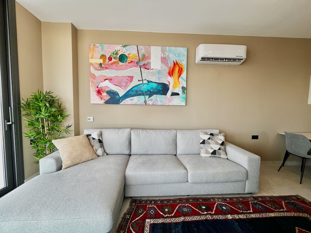 107 LIM - Stay Mouson View Apartment