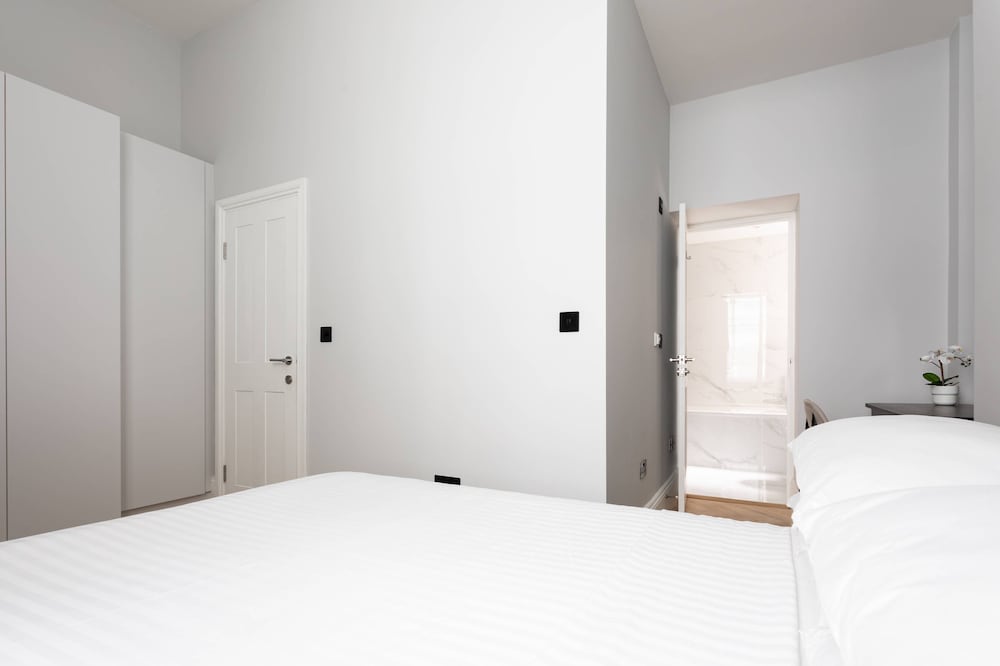 Dorset Square II by Onefinestay