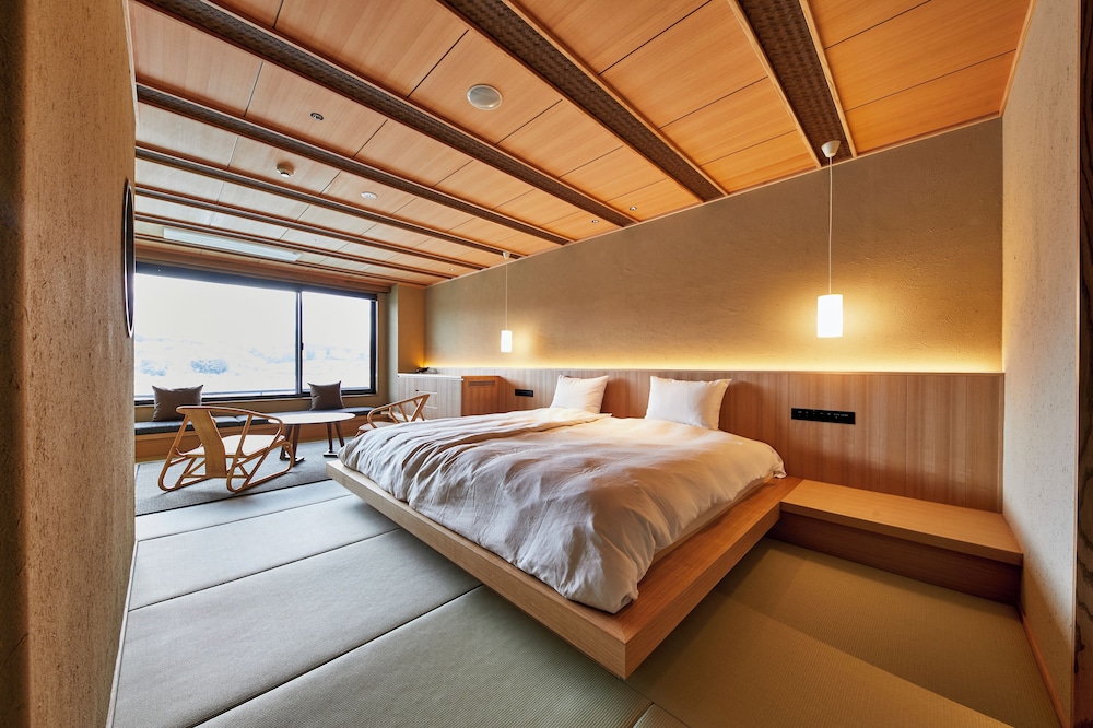 Ryokan & Sauna Yorzuya Hita