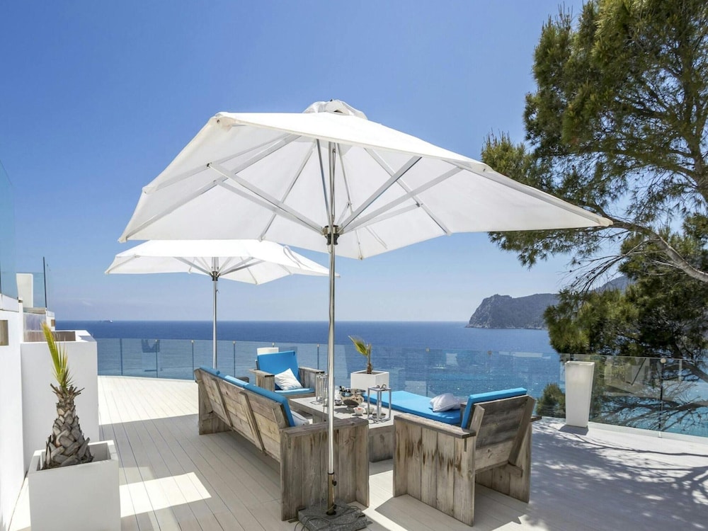 Beautiful Villa With Leisure Activities