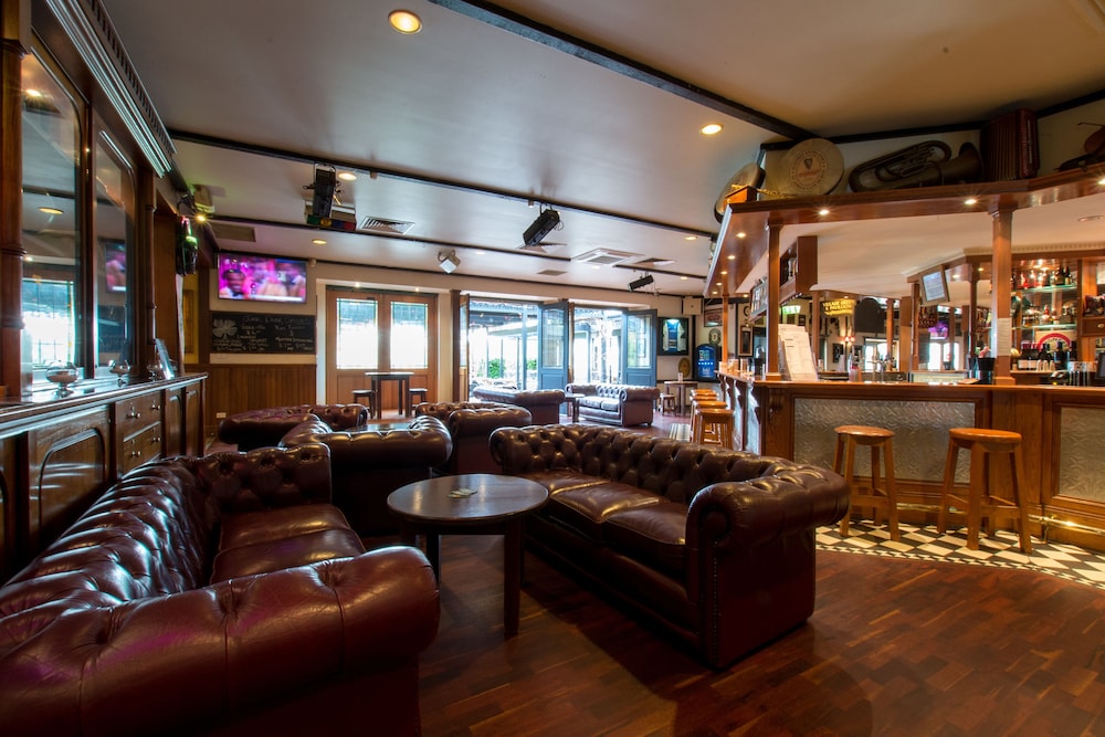 Mick O'Shea's