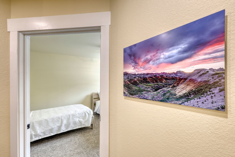 Badlands Retreat Cozy Condo Modern Amenities
