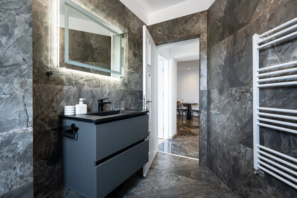 Grand 3BR Near Athenaeum Calea Victoriei