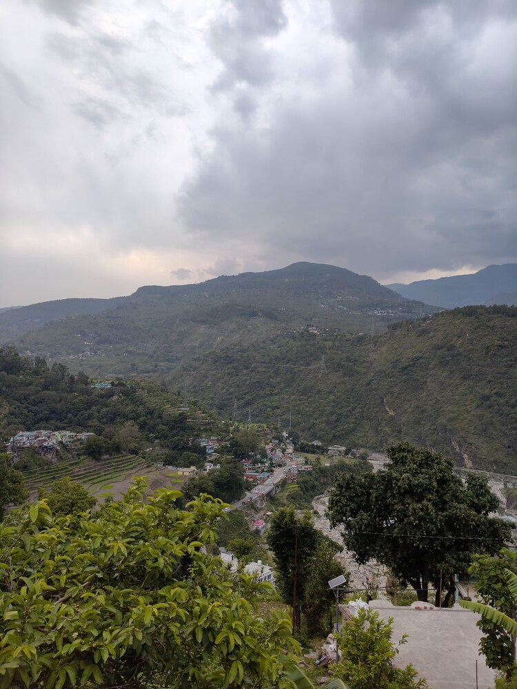 Sri Shakti Hotel & Restaurant