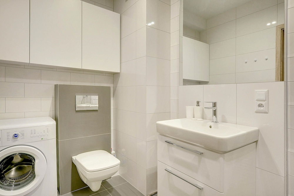 Apartinfo Aura Apartments