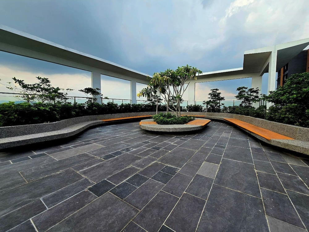 Damansara Seresta