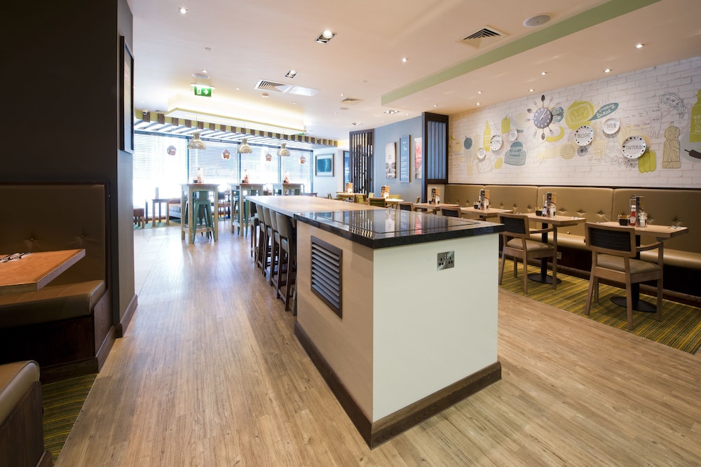 Premier Inn Blackburn Town Centre, photo 13