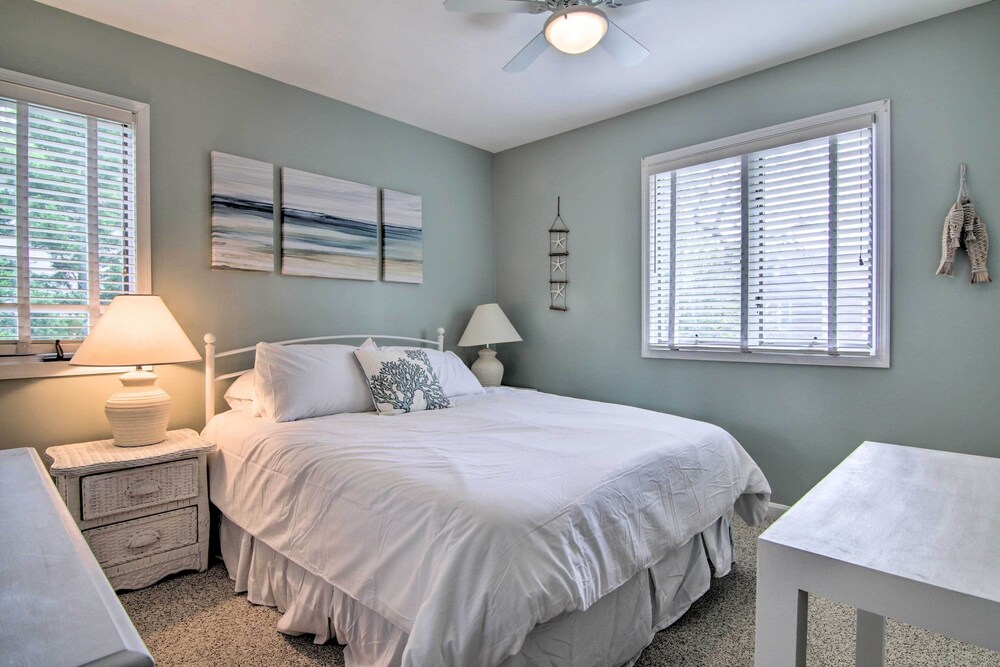 1 Mi to Bethany Beach: Quiet Home w/ Pool Access