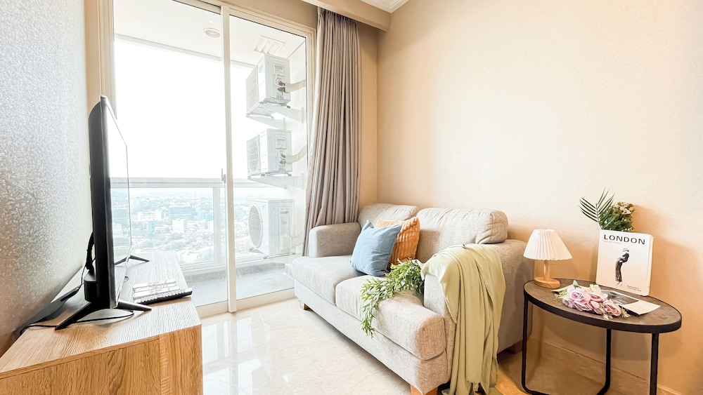 Comfort Living 2Br At Menteng Park Apartment